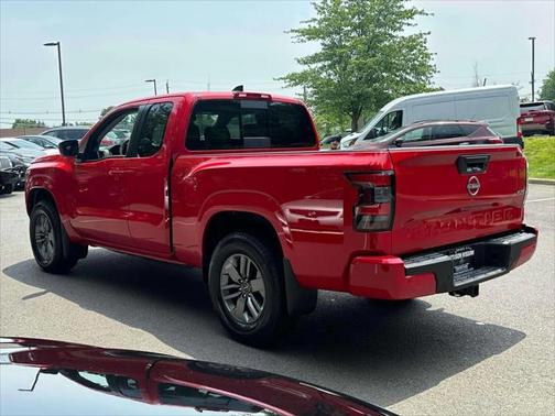 2025 Nissan Frontier SV