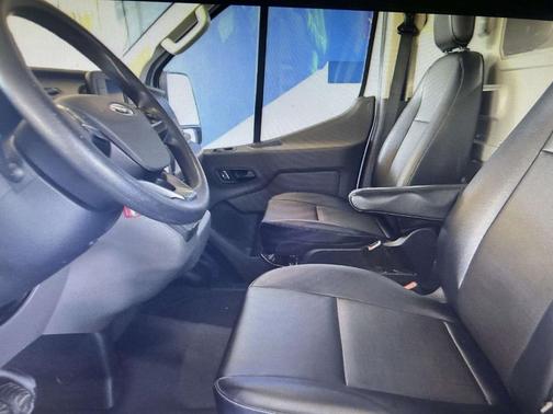 2023 Ford Transit-250 Base