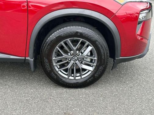 Scarlet Ember Tintcoat 2025 Nissan Rogue S