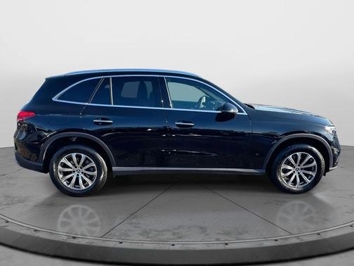 2024 Mercedes-Benz GLC 300 4MATIC