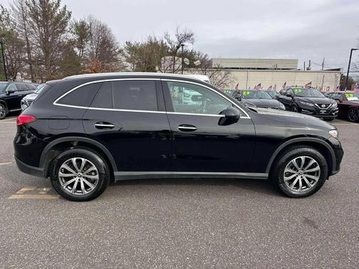2024 Mercedes-Benz GLC 300 4MATIC