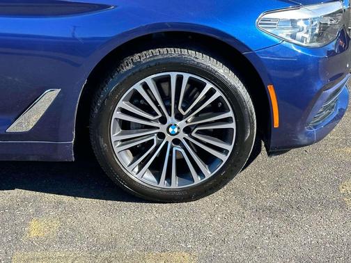 2019 BMW 530 xDrive