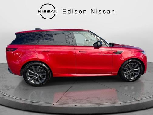 2024 Land Rover Range Rover Sport SE
