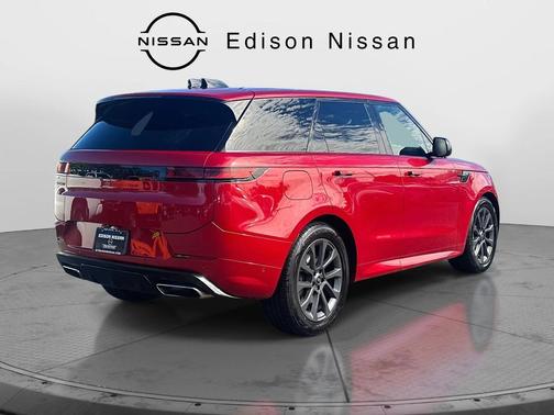 2024 Land Rover Range Rover Sport SE