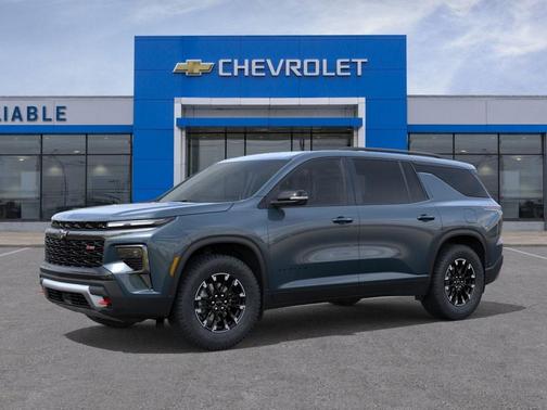 Lakeshore Blue Metallic 2026 Chevrolet Traverse AWD Z71