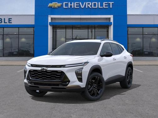 Summit White 2026 Chevrolet Trax FWD ACTIV