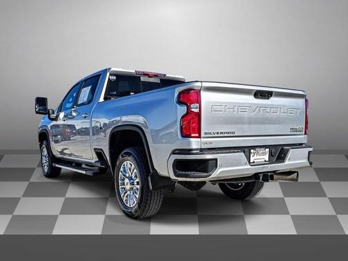 Silver Ice Metallic 2023 Chevrolet Silverado 3500 High Country