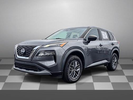 Gun Metallic 2023 Nissan Rogue S