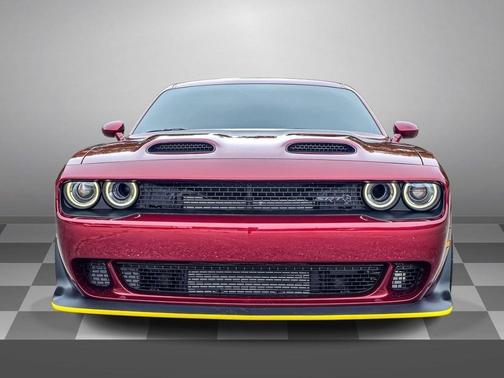 Octane Red Pearlcoat 2023 Dodge Challenger SRT Super Stock