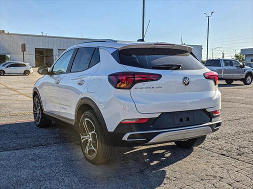 2022 Buick Encore GX Select