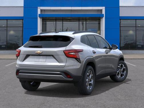 Sterling Gray Metallic 2026 Chevrolet Trax LT