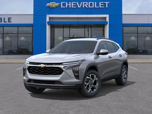 Sterling Gray Metallic 2026 Chevrolet Trax LT