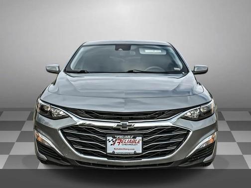 2024 Chevrolet Malibu FWD RS