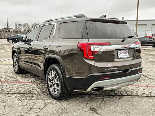 2020 GMC Acadia FWD SLT