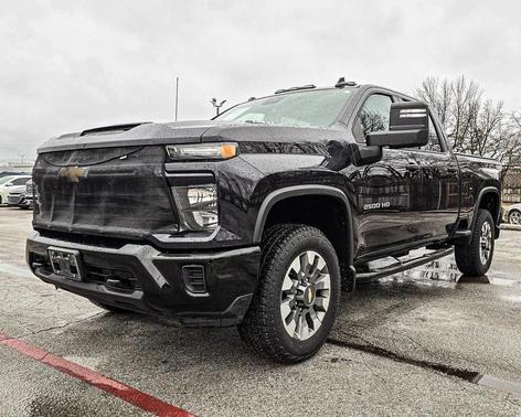 2024 Chevrolet Silverado 2500 Custom