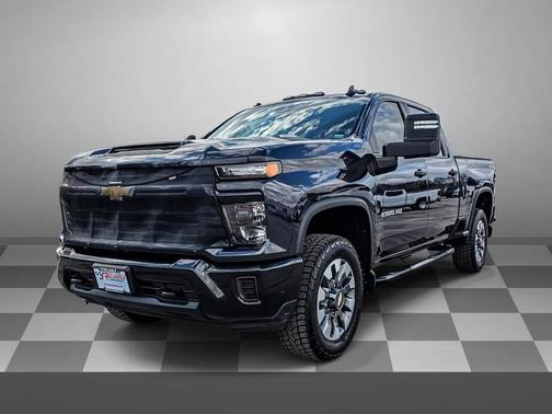 2024 Chevrolet Silverado 2500 Custom