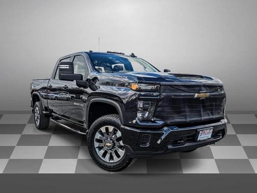 2024 Chevrolet Silverado 2500 Custom