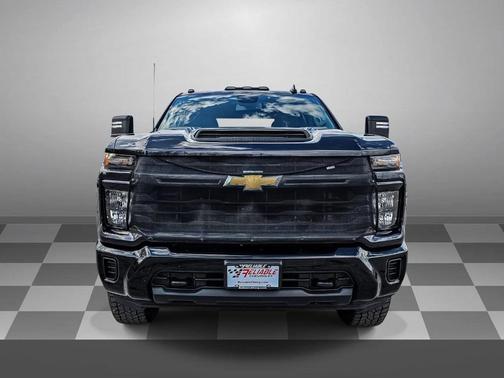 2024 Chevrolet Silverado 2500 Custom