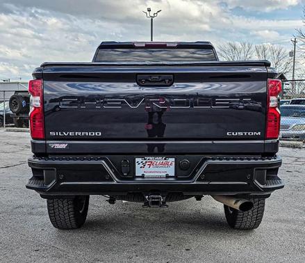 2024 Chevrolet Silverado 2500 Custom