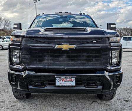 2024 Chevrolet Silverado 2500 Custom