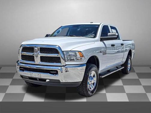 2018 RAM 3500 Tradesman Crew Cab 4x4 6'4' Box