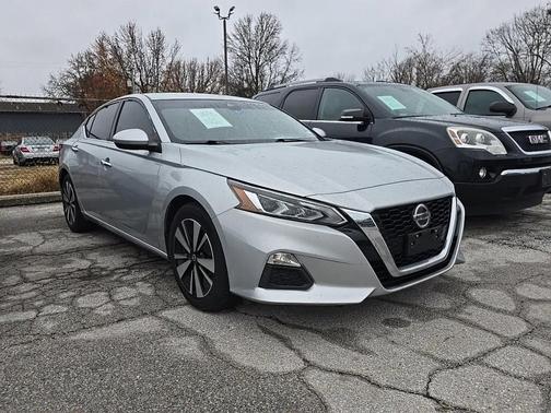 2021 Nissan Altima 2.5 SV