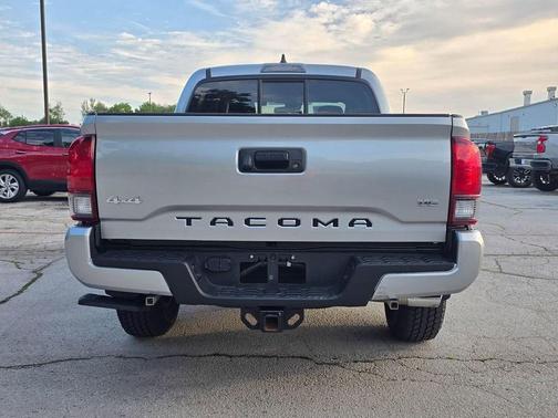 Celestial Silver Metallic 2022 Toyota Tacoma SR