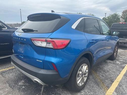2021 Ford Escape SE