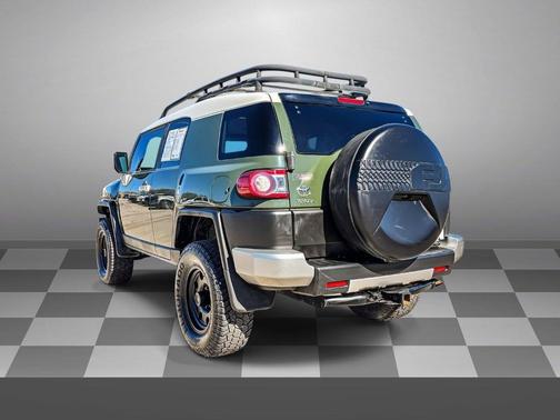 2013 Toyota FJ Cruiser Base