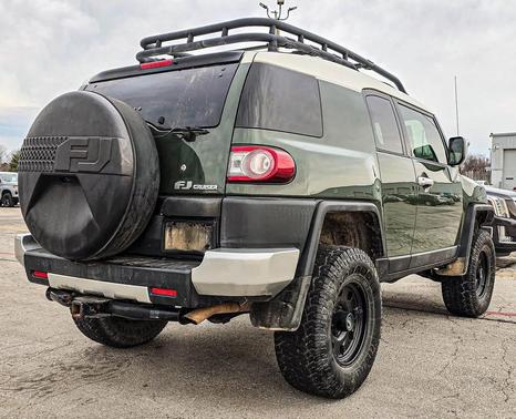 2013 Toyota FJ Cruiser Base