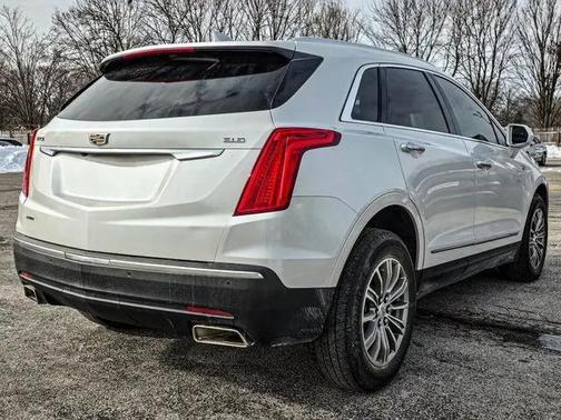 2017 Cadillac XT5 Luxury