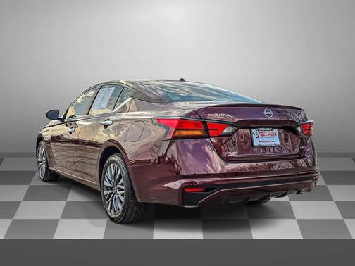 2025 Nissan Altima SV AWD