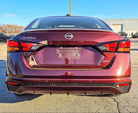 2025 Nissan Altima SV AWD