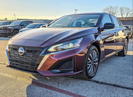 2025 Nissan Altima SV AWD