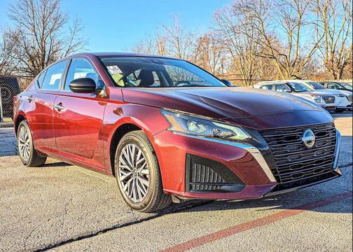 2025 Nissan Altima SV AWD