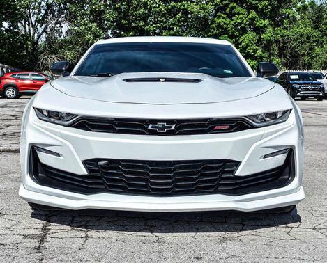 Summit White 2023 Chevrolet Camaro 1SS