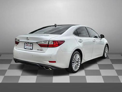 2016 Lexus ES 350 Base
