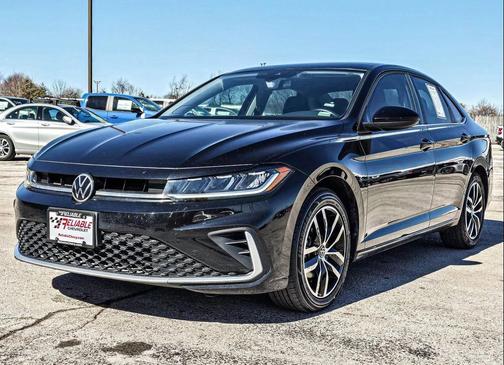 2025 Volkswagen Jetta 1.5T SE