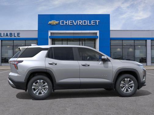 Sterling Gray Metallic 2026 Chevrolet Equinox 1LT