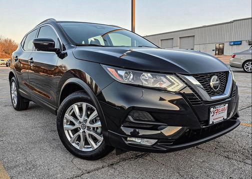 2021 Nissan Rogue Sport SV