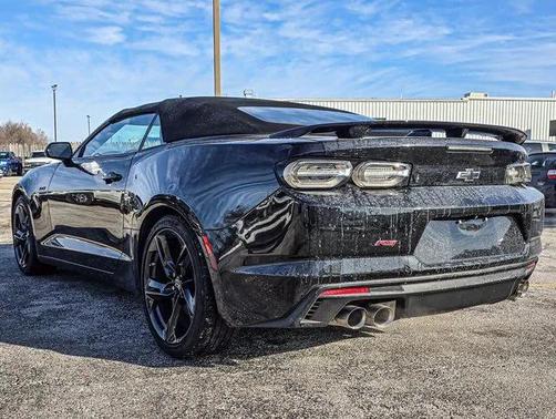 2023 Chevrolet Camaro RWD Convertible LT1