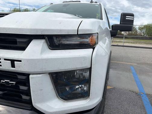 2023 Chevrolet Silverado 2500 Custom