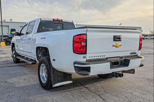 2016 Chevrolet Silverado 3500 High Country