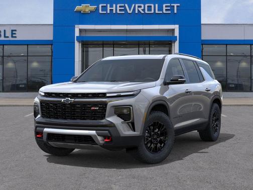 Sterling Gray Metallic 2026 Chevrolet Traverse AWD Z71
