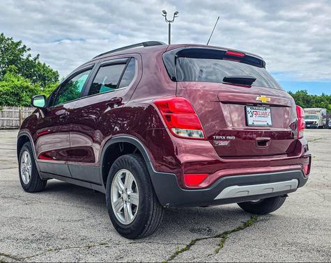 Crimson Metallic 2017 Chevrolet Trax LT