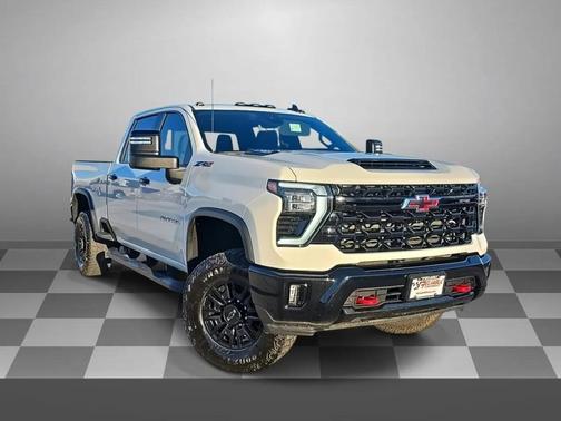 2024 Chevrolet Silverado 2500 4WD Crew Cab Standard Bed ZR2