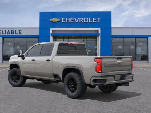 White Sands 2026 Chevrolet Silverado 2500 ZR2