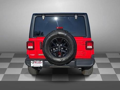 2023 Jeep Wrangler 4-Door Freedom 4x4