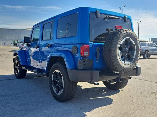 Hydro Blue Pearl Coat 2014 Jeep Wrangler Unlimited Polar Edition