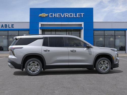 Sterling Gray Metallic 2026 Chevrolet Traverse LT